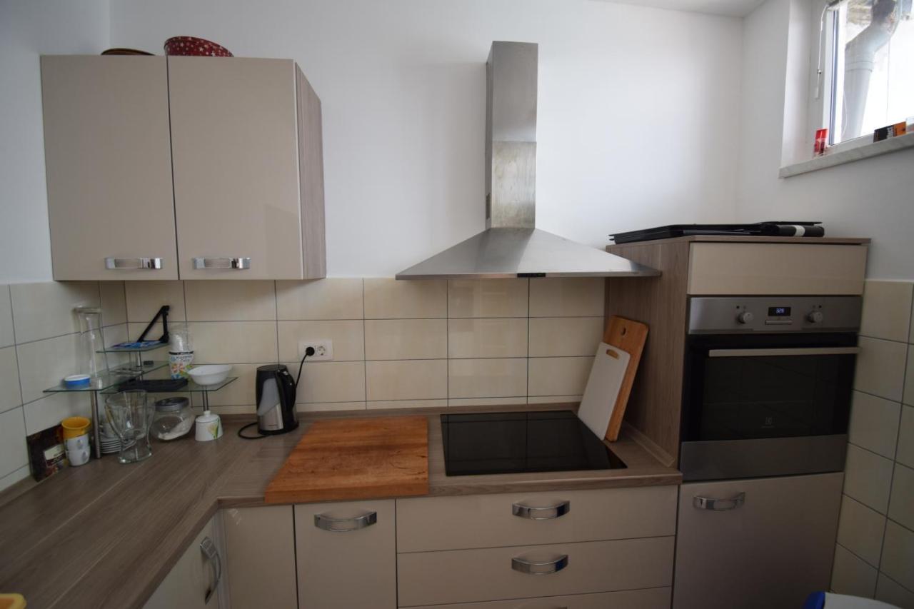 Apartment Adem Koper Bagian luar foto